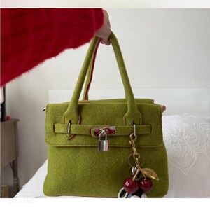 Fabulous Y2K Green Felt Handbag